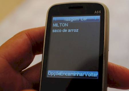 Marião envia sms para Milton Sena dizendo, ‘saco de arroz’