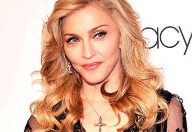 Madonna doa dinheiro para três organizações de Detroit