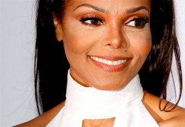 Janet Jackson está com os mesmos problemas do irmão Michael Jackson