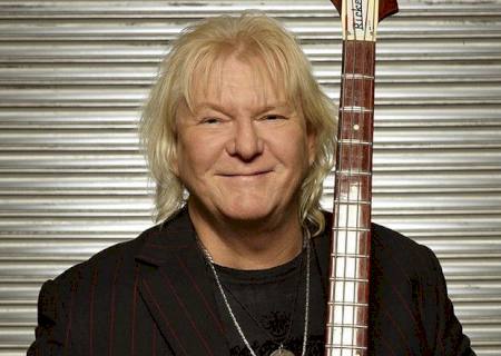 Morre Chris Squire, baixista do grupo Yes