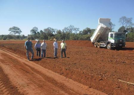 Prefeitura executa obras de campos esportivos em Nova Casa Verde
