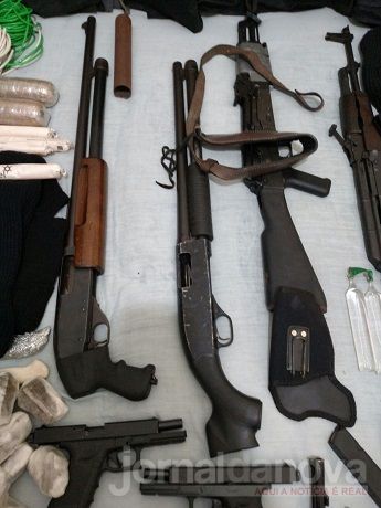 Homem é preso com armas e explosivos em Ribeirão Preto