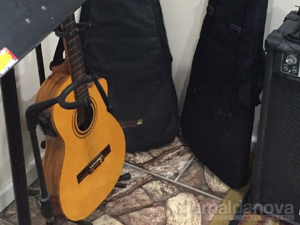 Churrasco, TV e violão: veja regalias do BEP