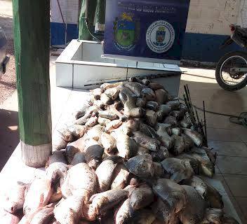 PMA prende 3 pescadores com pescado ilegal