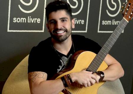 João Gabriel fala da dificuldade em cantar sertanejo no Rio: ''Fui persistente''