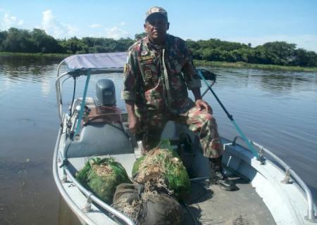 PMA apreende 350 metros de redes em Baía do Pantanal