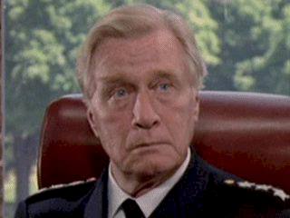 George Gaynes, de ''Loucademia de polícia'' e ''Punky'', morre aos 98 anos