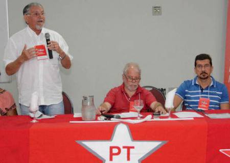 PT terá candidato mesmo prevendo derrota neste ano