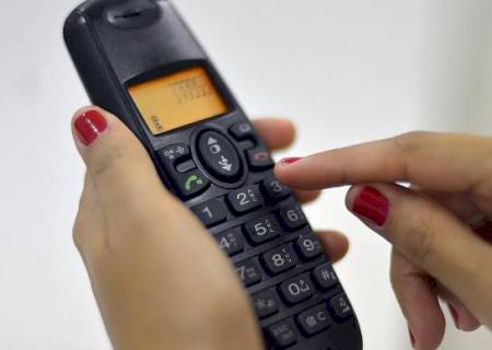 Telefonia fixa perde mais de 75 mil linhas em maio