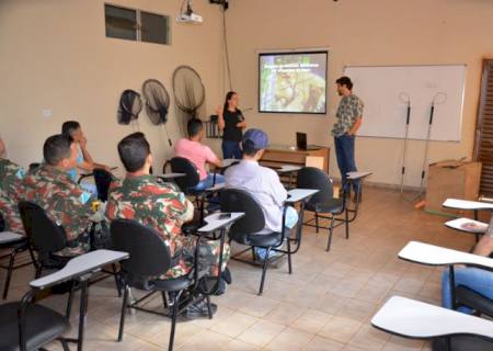 Servidores são capacitados para captura correta de animais silvestres em Taquarussu