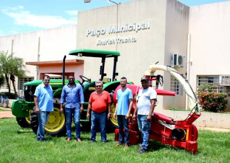 Atendimento a pequenos agricultores avança em Batayporã