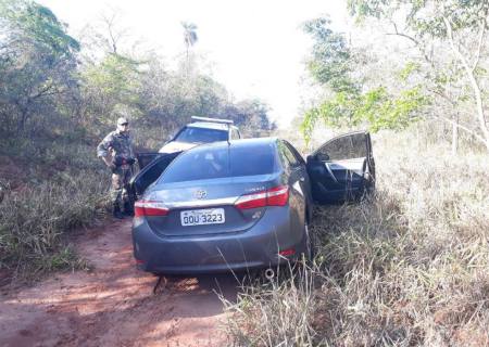 PMA e Ibama recuperam veículo roubado no PR durante operação de combate ao tráfico de papagaios