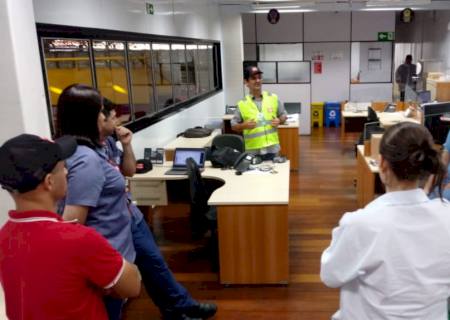 Detran-MS apresenta óculos simuladores de embriaguez através do programa Prosegue