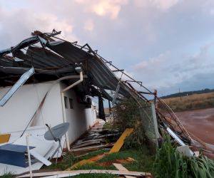 Vendaval atinge alguns município de MS; há alerta para temporal em regiões do Estado