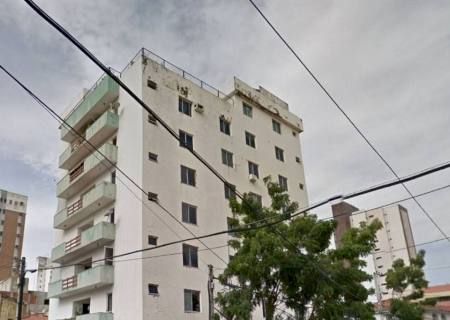 Prédio residencial desaba em bairro de classe média de Fortaleza