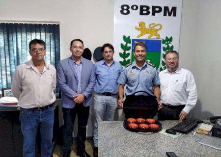 Polícia Militar recebe visita de empresários, e ganha equipamento de segurança em Nova Andradina