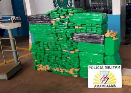 Polícia Militar prende dupla com 608 kg de maconha em Amambai