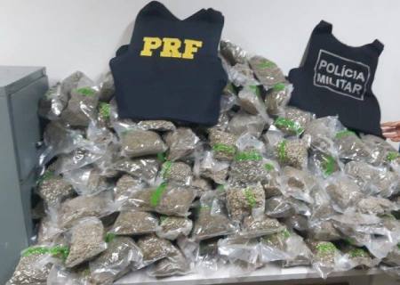 Ação entre PRF e PM apreende 58 kg de skunk em Itaquiraí
