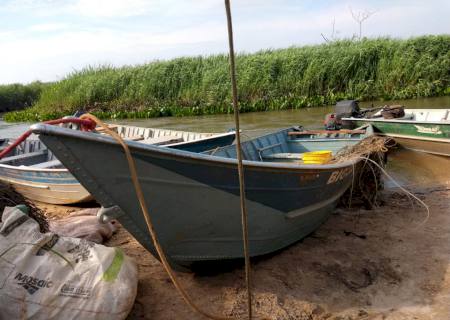 Polícia Ambiental de Batayporã prende e autua dois pescadores profissionais no rio Ivinhema