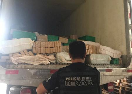 Denar incinera mais de 7 toneladas de drogas