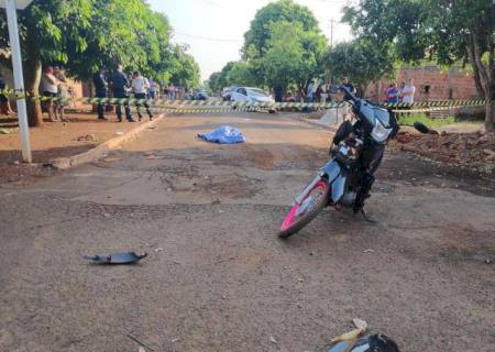 Motociclista morre e garupa fica ferida em acidente em Douradina