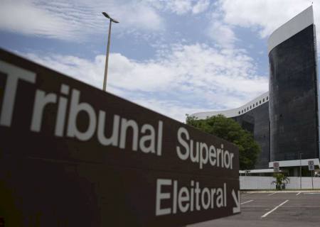 Fundo de financiamento de campanha pode ser usado para pagar fiscais