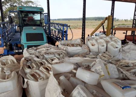 Proprietário rural é autuado por armazenamento ilegal de combustível, embalagens e restos de agrotóxicos