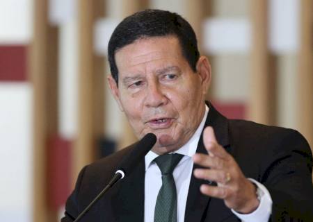 Mourão diz que Brasil precisa reafirmar posição sobre Amazônia