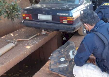 PRF encontra maconha dentro de taque de combustível de carro