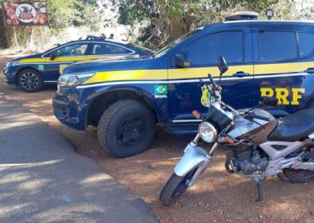 Motociclista é preso ao ser flagrado com cocaína na região de Três Lagoas