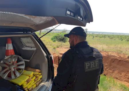 PRF de Amandina apreende 22 kg de maconha em Nova Andradina