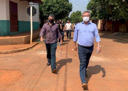 Dos 5 candidatos a prefeito, três foram às ruas neste domingo em Nova Andradina