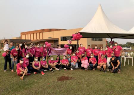 Hospital Regional de Ponta Porã promove ação do Outubro Rosa