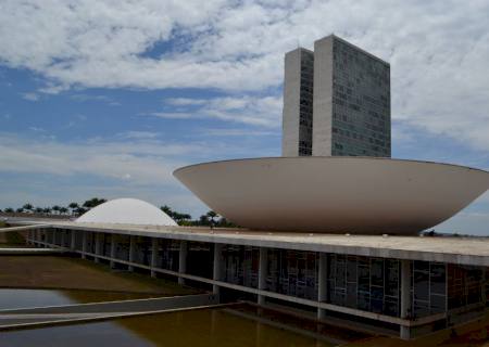 Congresso entra em recesso com pauta cheia de pendências para 2021