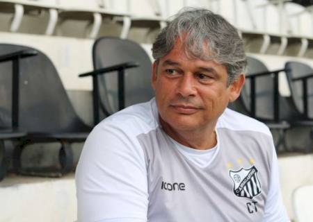 Técnico de futebol Marcelo Veiga morre vítima de Covid aos 56 anos