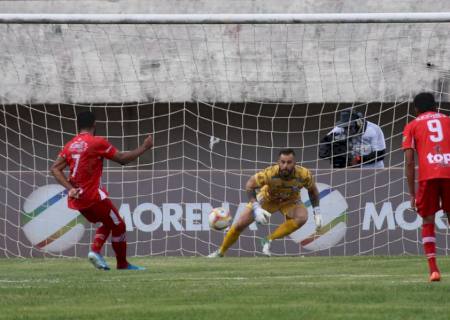 Estadual de Futebol 2020: Comercial e Aquidauanense empatam sem gols no primeiro confronto da semifinal