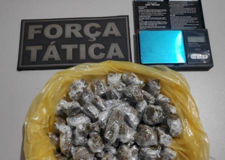 Dupla é presa pela Força Tática suspeita de tráfico de drogas em Batayporã