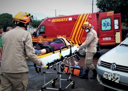 Motorista não vê placa de sinalização, avança e colhe motociclista em Nova Andradina