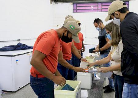 Governo do Estado distribui terceiro lote da vacina contra Covid-19 aos 79 municípios de MS