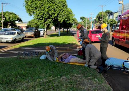 Idosa é atropelada por carro e sofre traumatismo craniado em Dourados