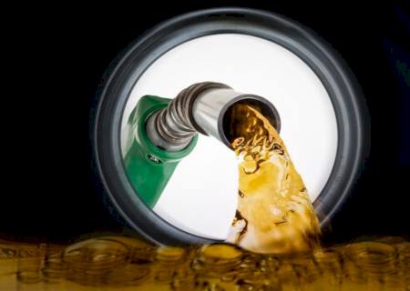 Petrobras aumenta gasolina em 23 centavos e diesel em 14 centavos