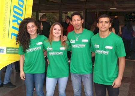 Atletas de MS sobem duas vezes ao pódio no Campeonato Brasileiro Sênior de Wrestling