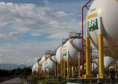 Setores da economia dizem que Lei do Gás reduz custos e preço final
