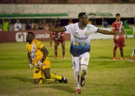 Costa Rica goleia Comercial e é campeão sul-mato-grossense de futebol pela primeira vez