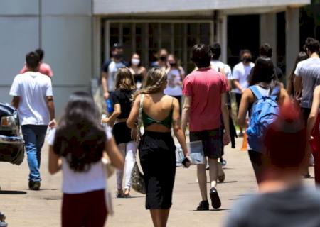 Termina hoje prazo para pedir isenção da taxa de inscrição do Enem