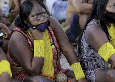 Marcha Nacional das Mulheres Indígenas começa em Brasília