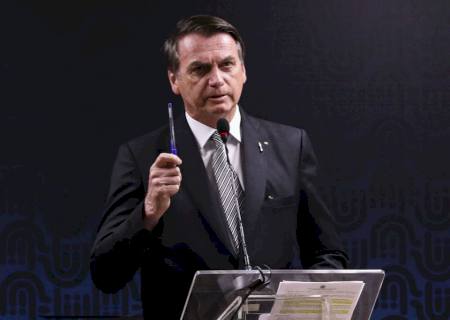 Bolsonaro assina Medida Provisória que libera venda direta do etanol