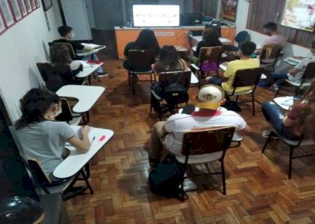 Corpo de Bombeiros Militar passa a oferecer cursinhos para Enem em todos os quartéis do Estado