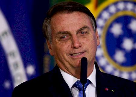 Bolsonaro sanciona com vetos texto que revoga Lei de Segurança Nacional