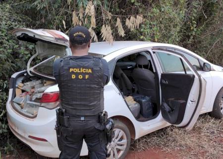 Vídeo: DOF apreende veículo abandonado com mais de 300 quilos de drogas em Bataguassu